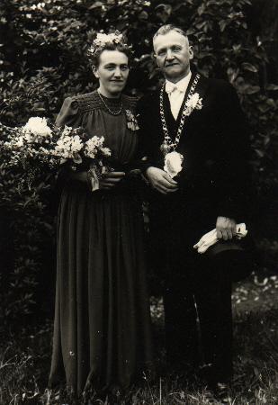 1949_Dluhosch.jpg - Königspaar 1949: Jakob Dluhosch und Paula Schüring.