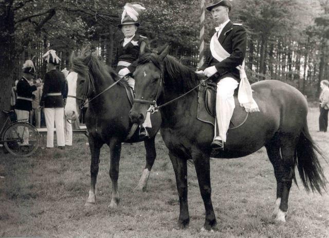 1953_Vogelst1.jpg - oberst Franz Fromme und Adjutant Bernhard Eing